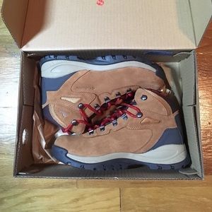 Columbia Newton Ridge Plus Waterproof Hiking Boot